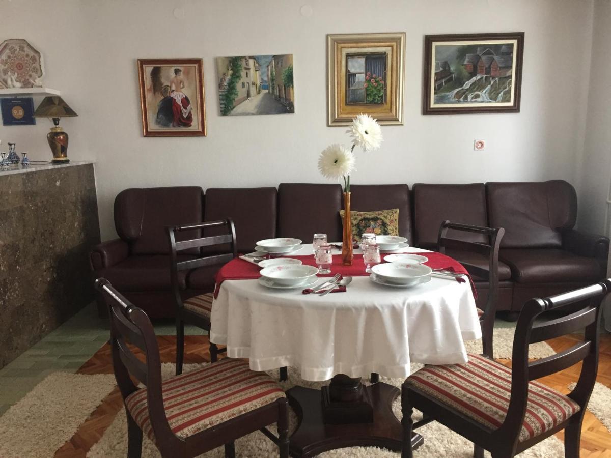 Apartman Balkan Високо Екстериор снимка