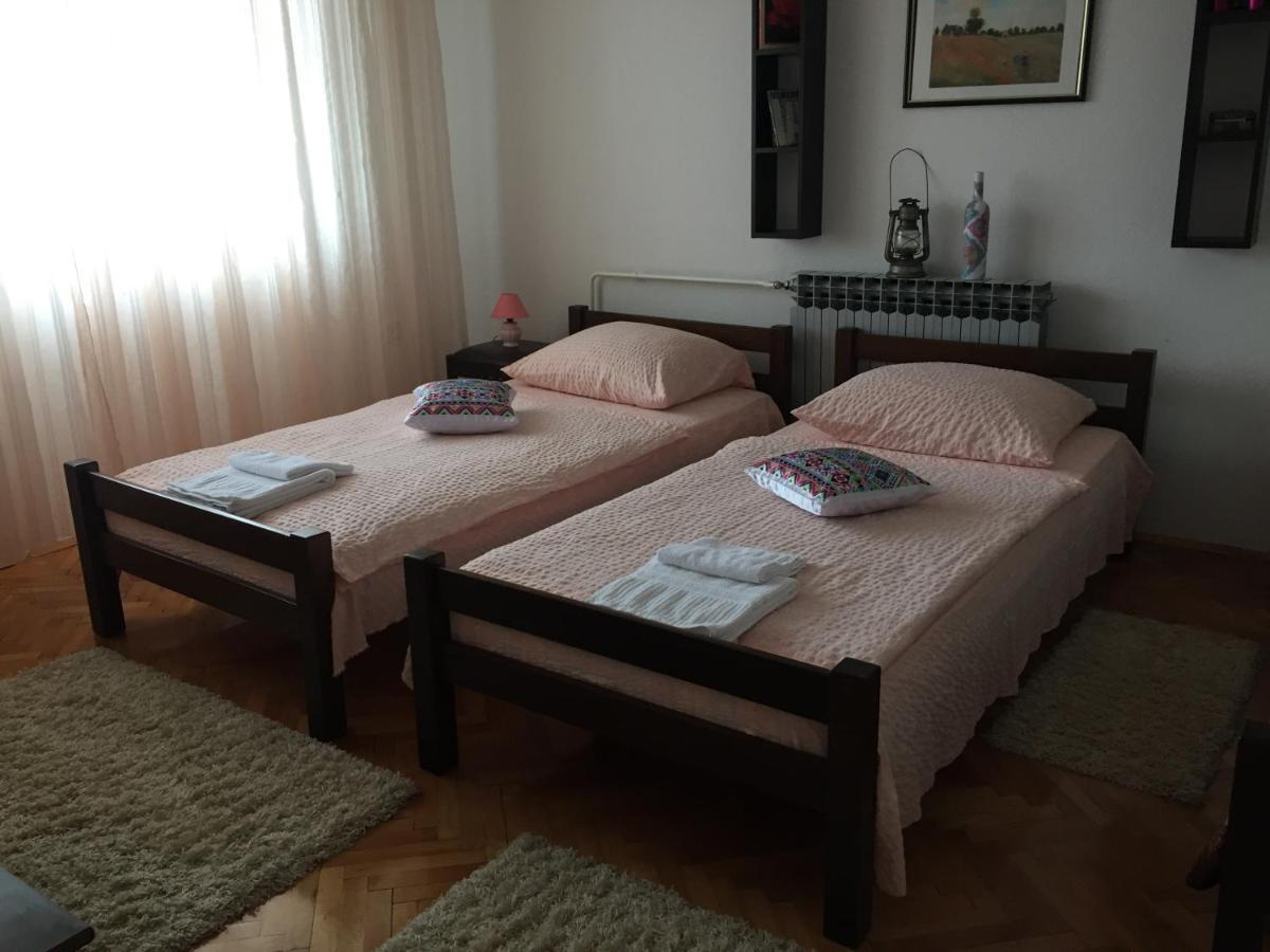 Apartman Balkan Високо Екстериор снимка